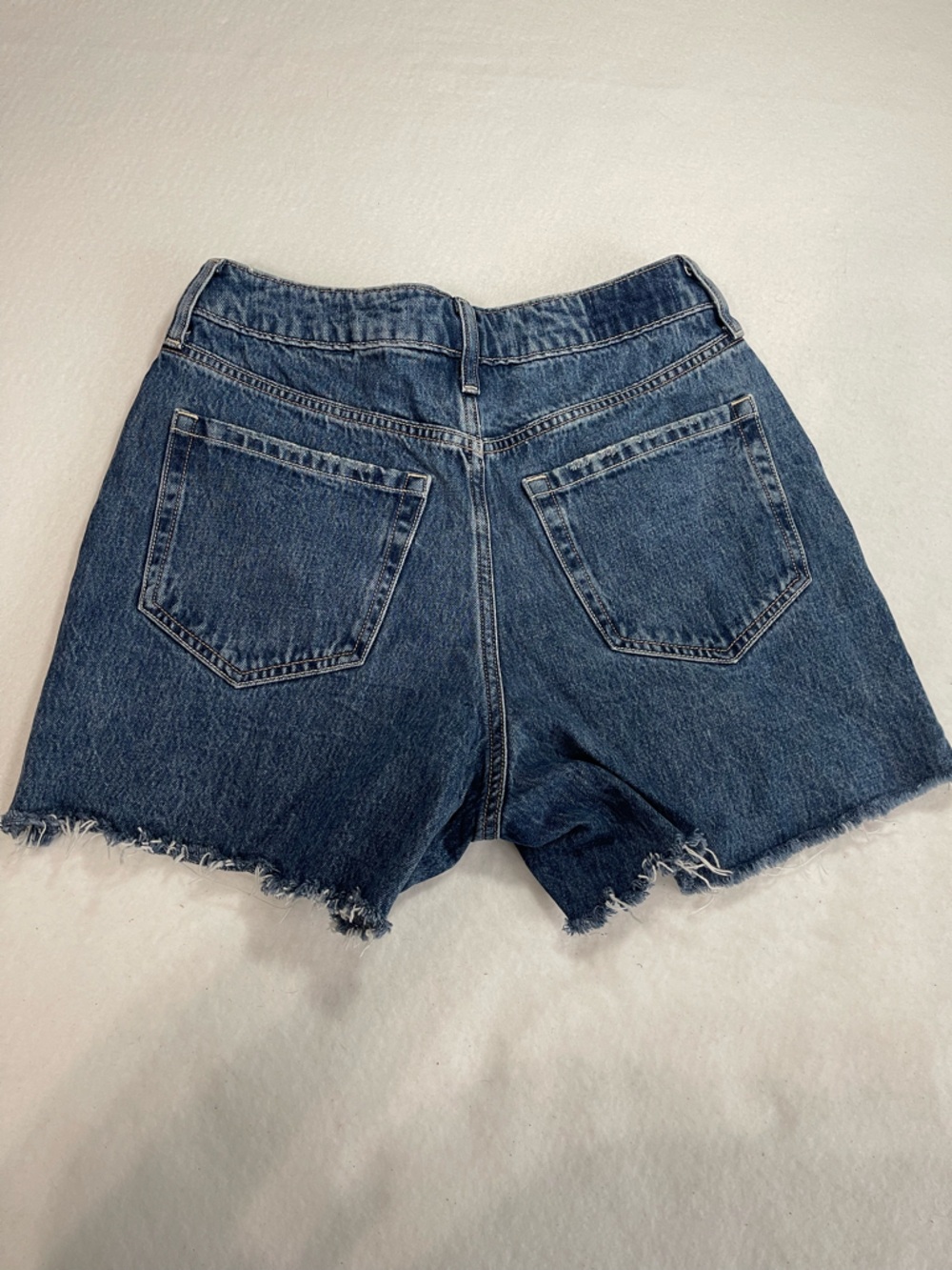 Hollister ultra high rise 90’s short SIZE 2 - Picture 8 of 8